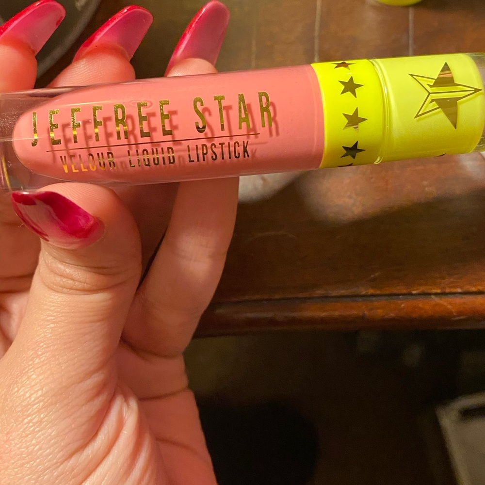 Jeffree Star Velour Liquid Lipstick Mystery!